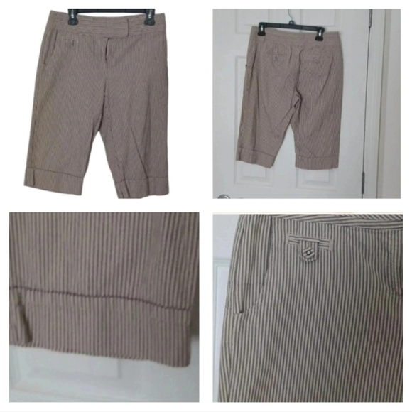 💙🌺Striped Bermuda shorts - Picture 1 of 8